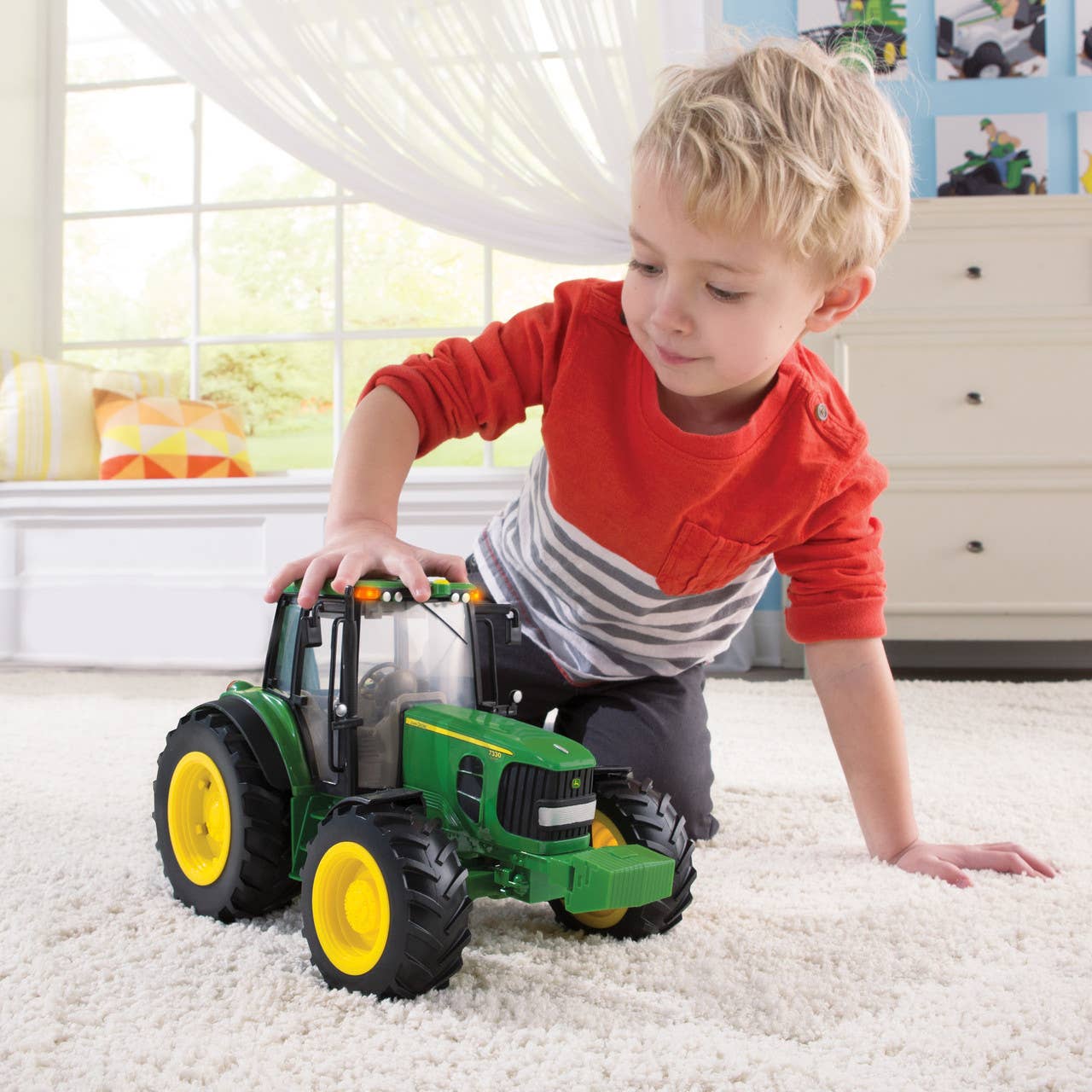 TOMY 1:16 John Deere Big Farm Tractor with Lights & Sounds - Leah Jean Boutique