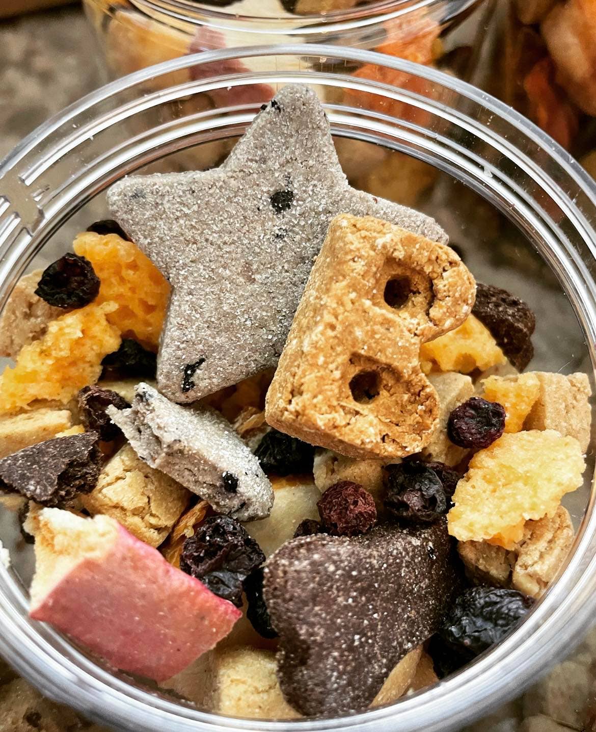 Pup Mix - Freeze Dried Dog Treats - Leah Jean Boutique