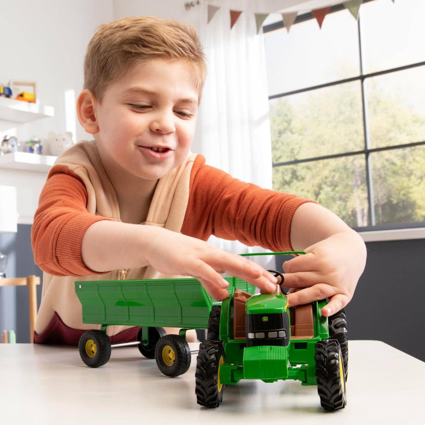 TOMY John Deere Kids Tractor Wagon Set - 8 Inch - Leah Jean Boutique