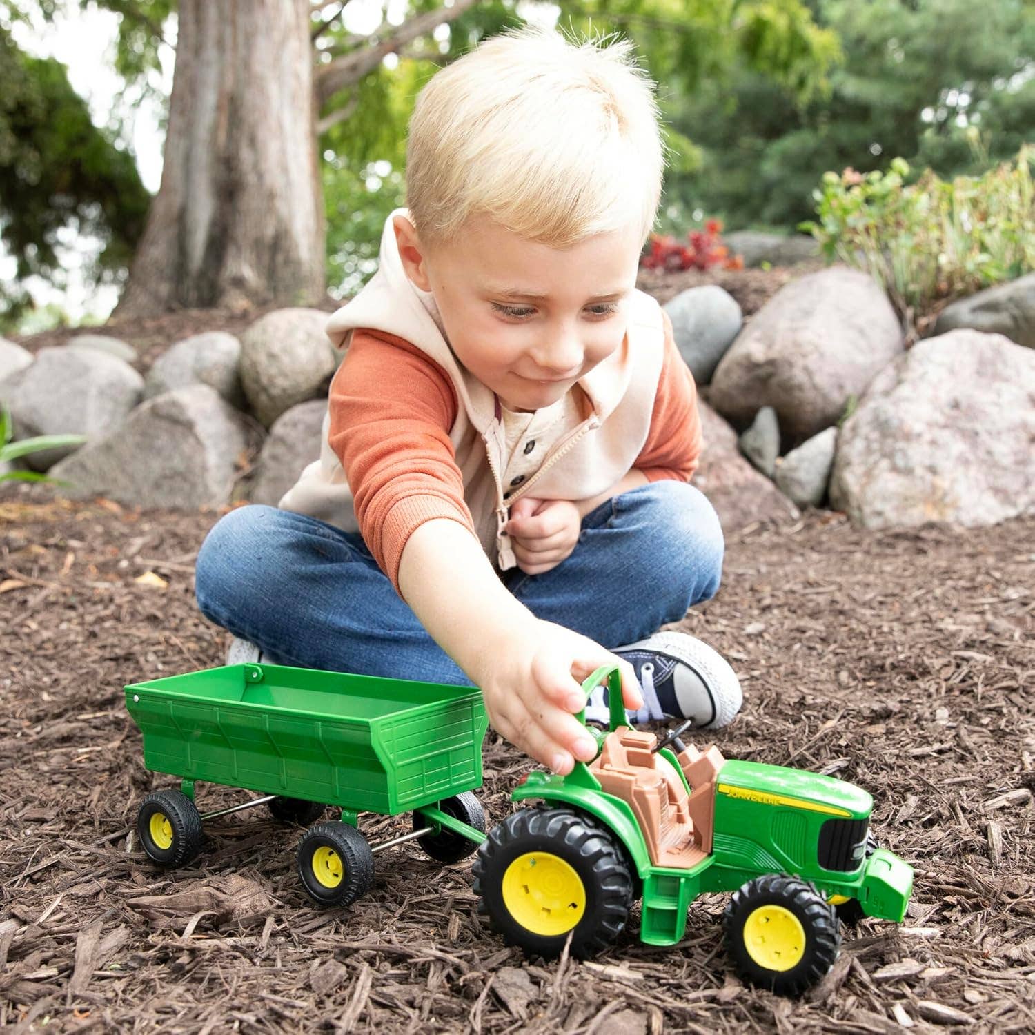 TOMY John Deere Kids Tractor Wagon Set - 8 Inch - Leah Jean Boutique